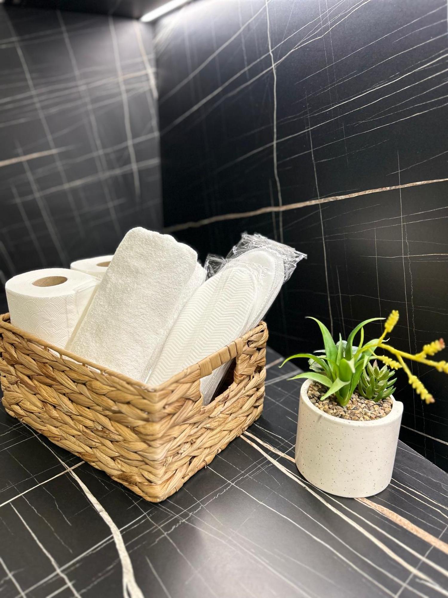 Stone Apartman *